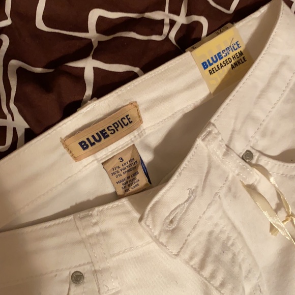 Stretchy Skinny Jeans - Picture 2 of 6